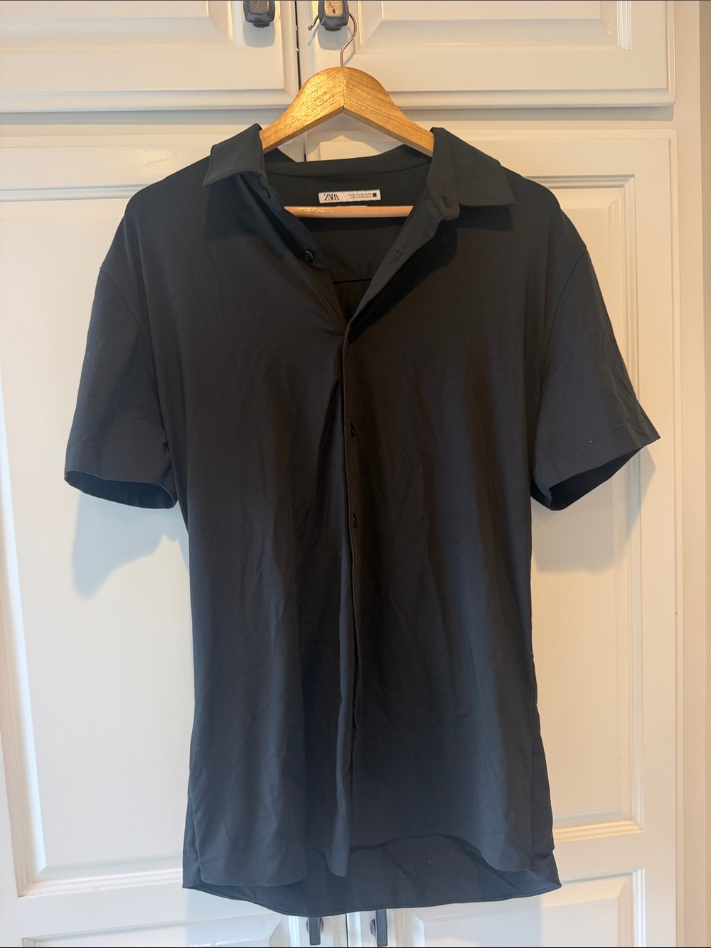 Zara Men’s XL Slim Fit Black Short Sleeve Button-Up Shirt
